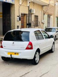 سيارات-renault-clio-campus-2013-بوقيرات-مستغانم-الجزائر