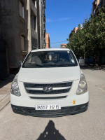 utilitaire-hyundai-h1-2012-tole-boumerdes-algerie