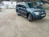 voitures-mitsubishi-pajero-sport-2010-skikda-algerie