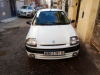 voitures-renault-clio-2-2001-alger-centre-algerie