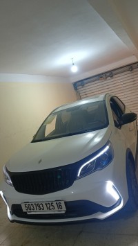 سيارات-livan-x3-pro-2025-automatique-avec-toi-ouvrant-البيض-الجزائر