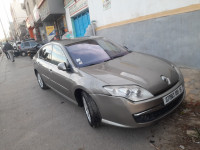 voitures-renault-laguna-3-2009-douera-alger-algerie