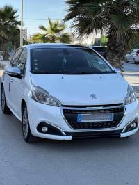 voitures-peugeot-208-2015-allure-el-madher-batna-algerie