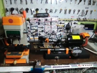 PRESSE IMMATRICULATION MACHINE CLE