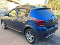 voitures-dacia-sandero-2018-stepway-restylee-guelma-algerie