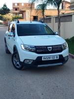 voitures-dacia-sandero-2022-stepway-restylee-khemis-el-khechna-boumerdes-algerie