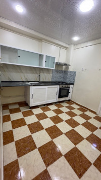 appartement-location-f3-oran-bir-el-djir-algerie