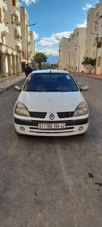 voitures-renault-clio-classique-2004-kolea-tipaza-algerie