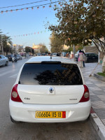 voitures-renault-clio-2015-compus-jijel-algerie