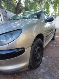 voitures-peugeot-206-2004-ain-temouchent-algerie