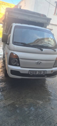 camion-hyundai-h-100-2019-chabet-el-ameur-boumerdes-algerie