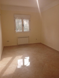 appartement-vente-f3-alger-ain-benian-algerie