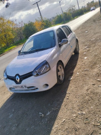 voitures-renault-clio-campus-2015-bye-alger-centre-algerie