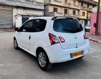 voitures-renault-twingo-2013-alger-centre-algerie