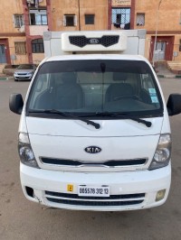 سيارات-kia-k2700-2012-المنصورة-تلمسان-الجزائر