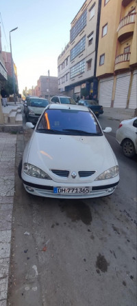 voitures-renault-megane-1-2001-tiaret-algerie