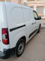 voitures-fiat-doblo-2023-cheraga-alger-algerie