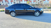 voitures-skoda-octavia-2013-ambiente-berrouaghia-medea-algerie