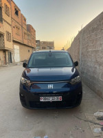 voitures-fiat-doblo-2023-bouchagroun-biskra-algerie