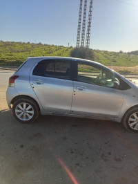 voitures-toyota-yaris-2010-saoula-alger-algerie