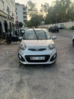 mini-citadine-kia-picanto-2013-annaba-algerie