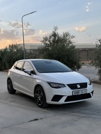 سيارات-seat-ibiza-2024-style-تيارت-الجزائر