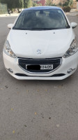 voitures-peugeot-208-2014-allure-batna-algerie