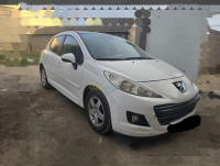 voitures-peugeot-207-2012-allure-batna-algerie