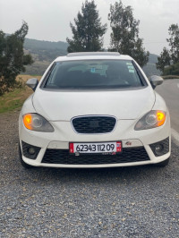 voitures-seat-leon-2012-medea-algerie