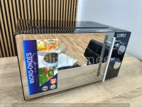 COBRA Micro-ondes Finition miroir 20L 700w