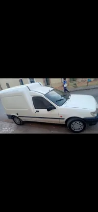 Ford Courrier 1994 9/10
