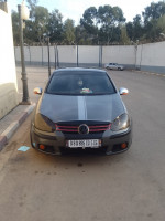 voitures-volkswagen-golf-5-2005-carat-tipaza-algerie