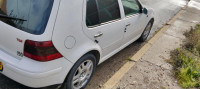 voitures-volkswagen-golf-4-2001-douera-alger-algerie