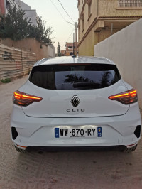 voitures-renault-clio-5-2024-evolution-ouled-moussa-boumerdes-algerie