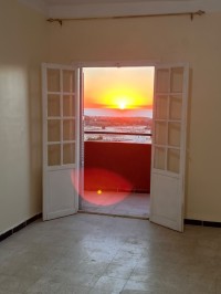 شقة-كراء-4-غرف-الجزائر-زرالدة
