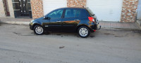 voitures-renault-clio-3-2010-dynamique-oran-algerie