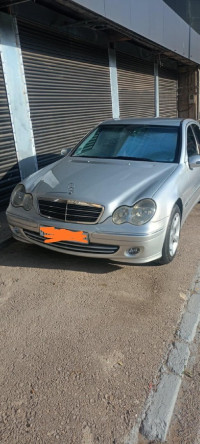 voitures-mercedes-classe-g-2007-c220-el-harrach-alger-algerie