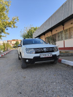 voitures-dacia-duster-2014-toute-option-guelma-algerie