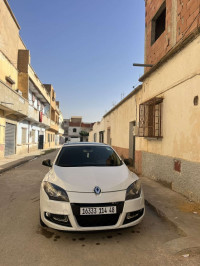 voitures-renault-megane-3-2014-gt-line-relizane-algerie