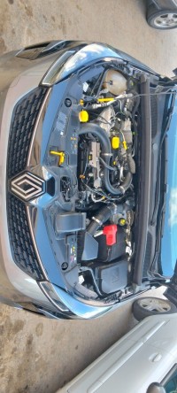 سيارات-renault-clio-5-2024-authentic-مازونة-غليزان-الجزائر