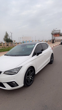 voitures-seat-ibiza-2019-fr-plus-bir-el-djir-oran-algerie