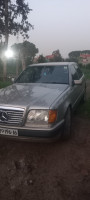 voitures-mercedes-classe-e-1996-bachdjerrah-alger-algerie