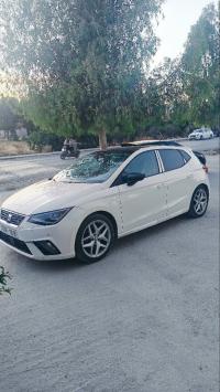 سيارات-seat-ibiza-2018-fr-نقاوس-باتنة-الجزائر