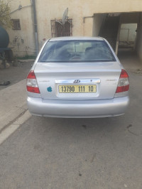 voitures-hyundai-accent-2011-gls-sour-el-ghouzlane-bouira-algerie