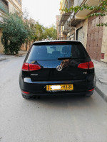 voitures-volkswagen-golf-7-2013-msila-algerie