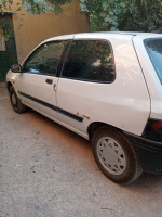 voitures-renault-clio-1-1997-chelghoum-laid-mila-algerie