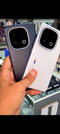 IQOO IQOO 13 12/256GB NEUF
