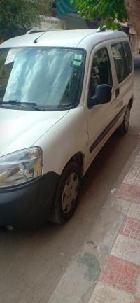 سيارات-citroen-berlingo-2013-عين-التوتة-باتنة-الجزائر
