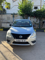 voitures-nissan-sunny-2016-hussein-dey-alger-algerie