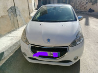 voitures-peugeot-208-2014-allure-kolea-tipaza-algerie